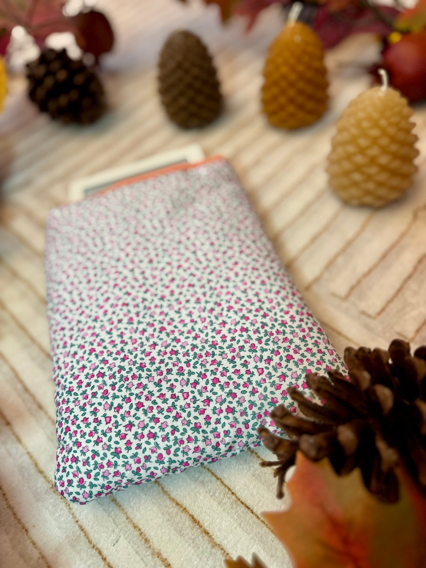 Liberty print kindle bed