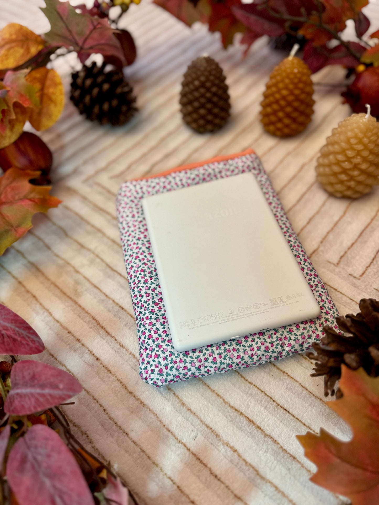 Liberty print kindle bed