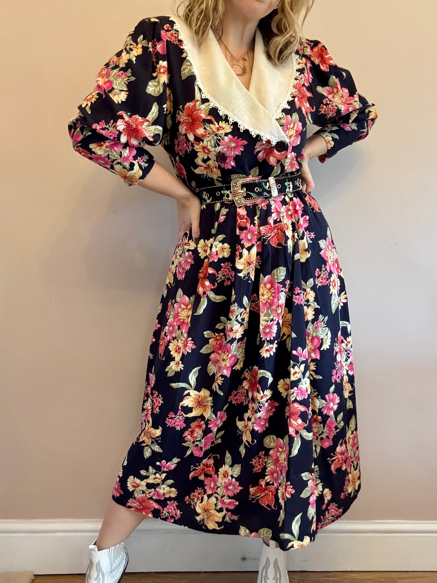 Vintage ‘Southern Lady’ 1980s dress