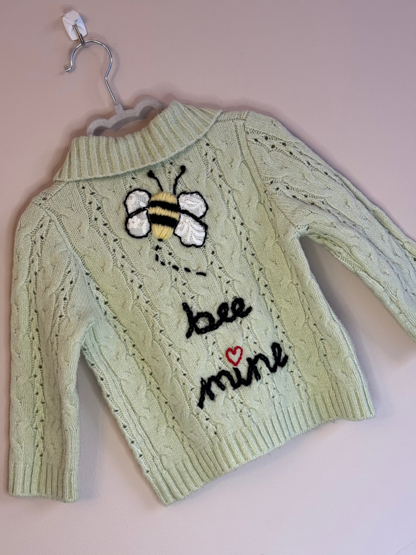 ‘Bee Mine’ jumper
