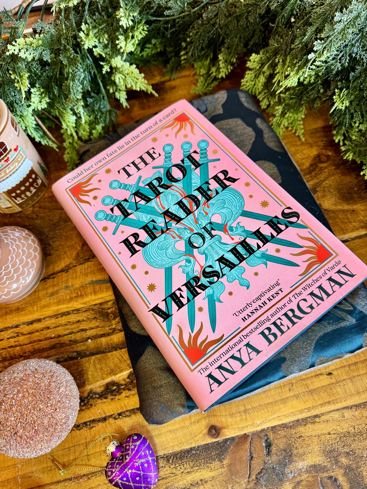 ‘Alchemy’ large book bed