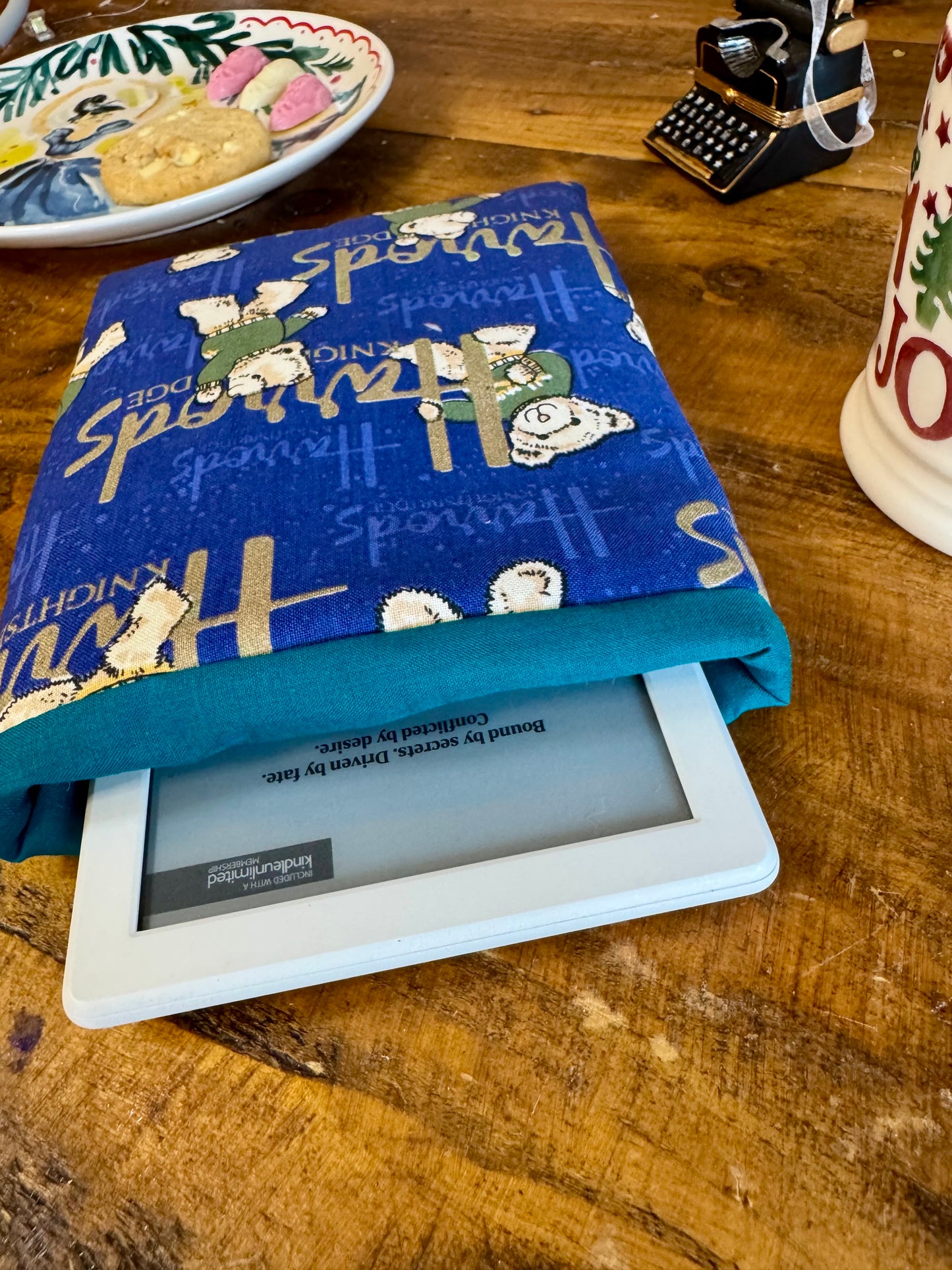 ‘Harrods’ kindle bed