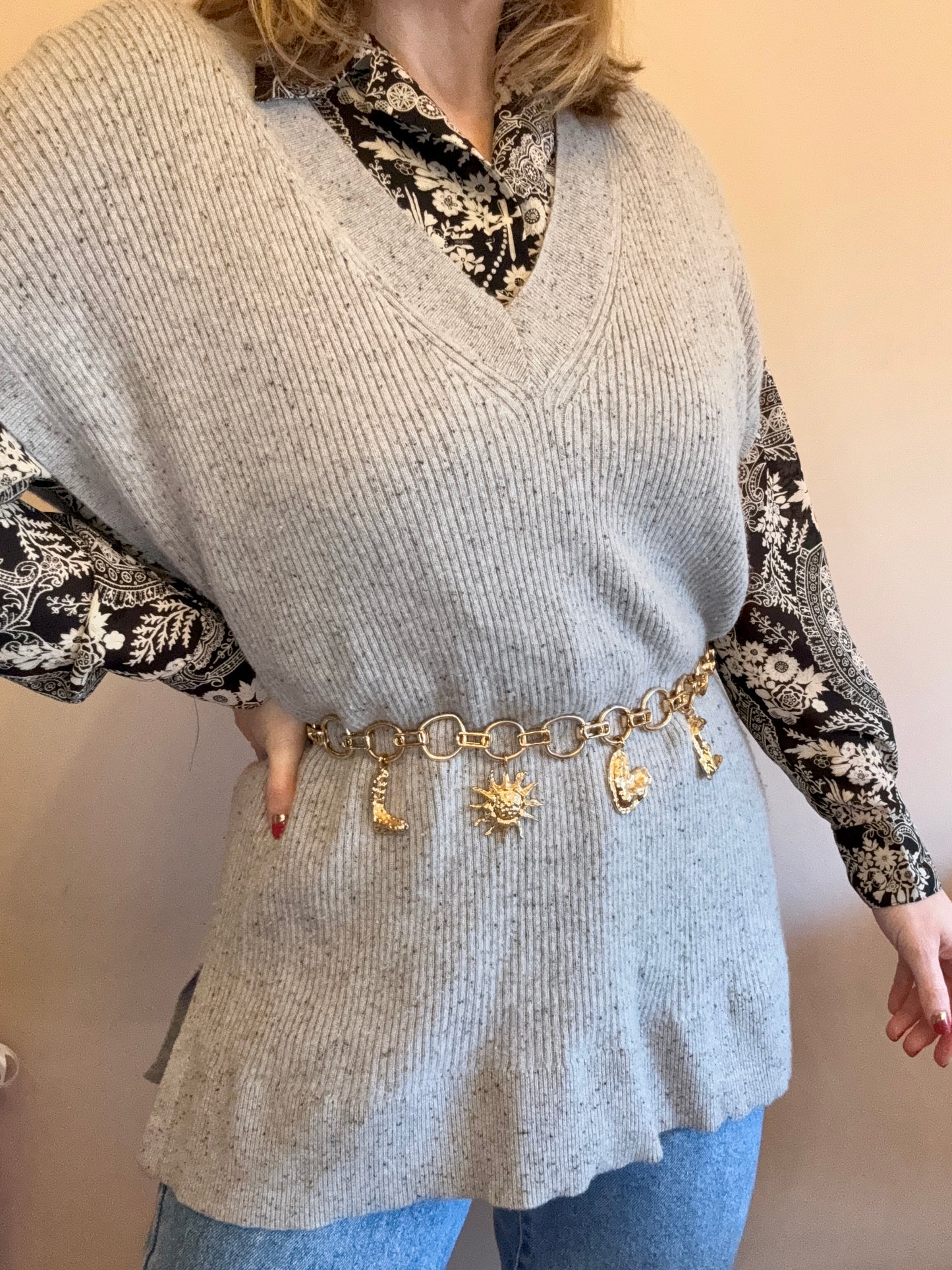 Cashmere sleeveless knit