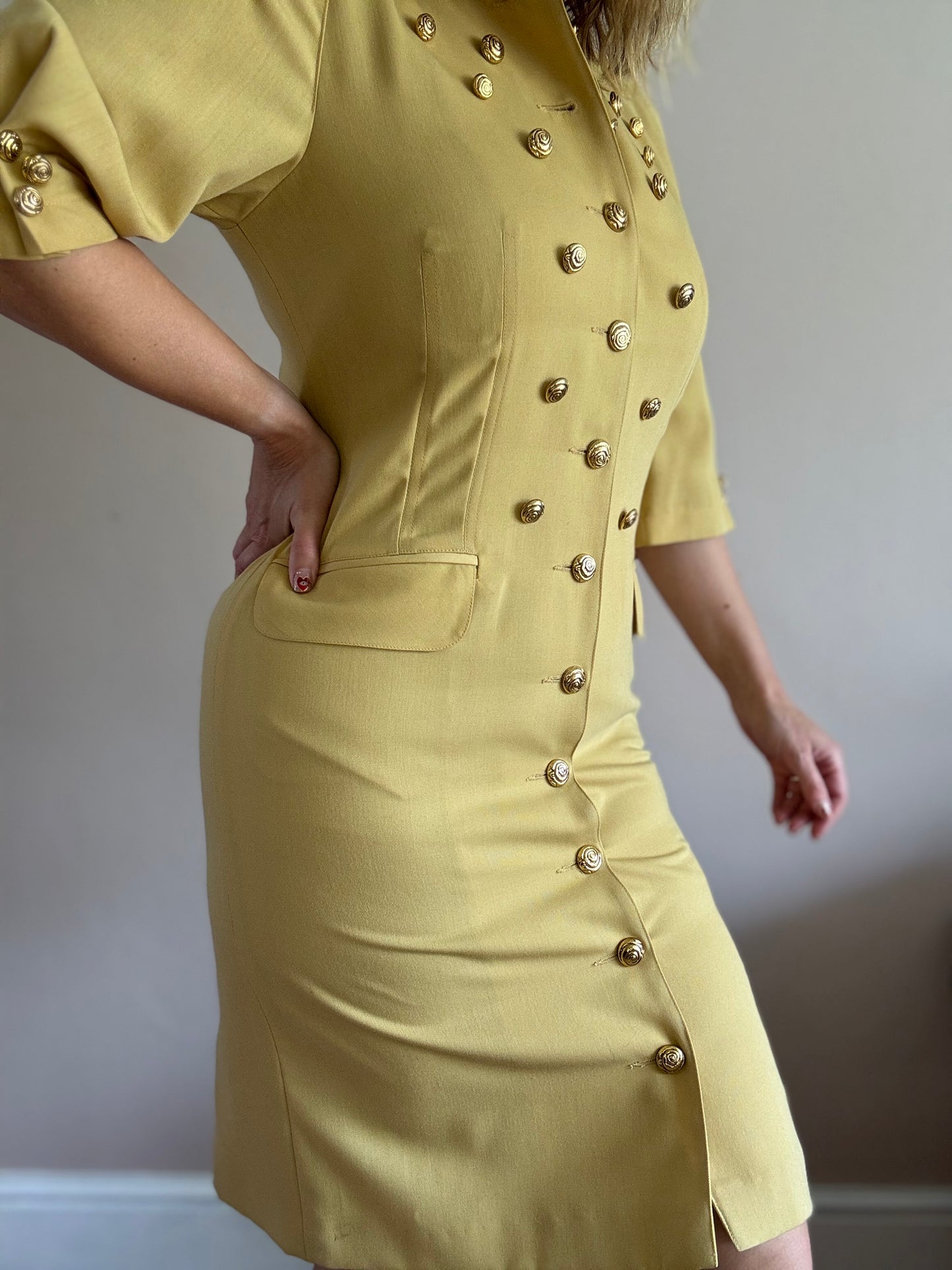 Vintage 1980s button dress
