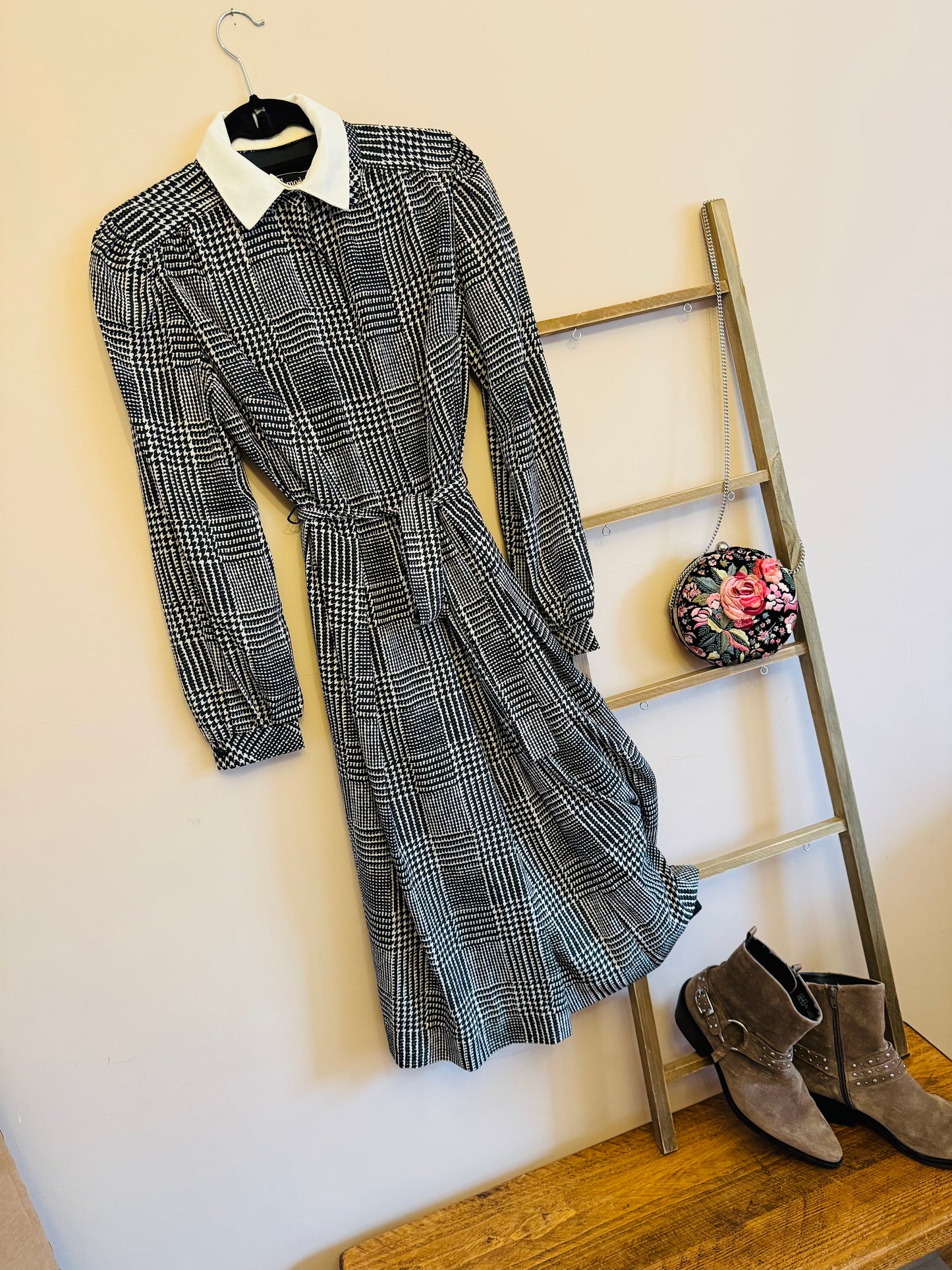Vintage ‘houndstooth’ dress