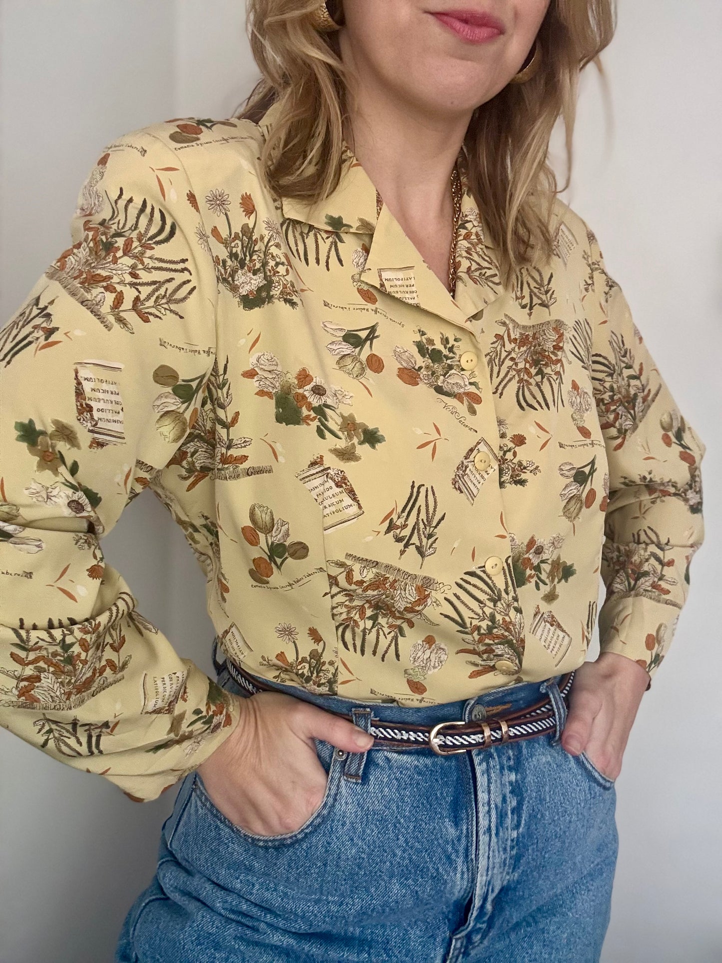 Vintage ‘romantic floral’ blouse