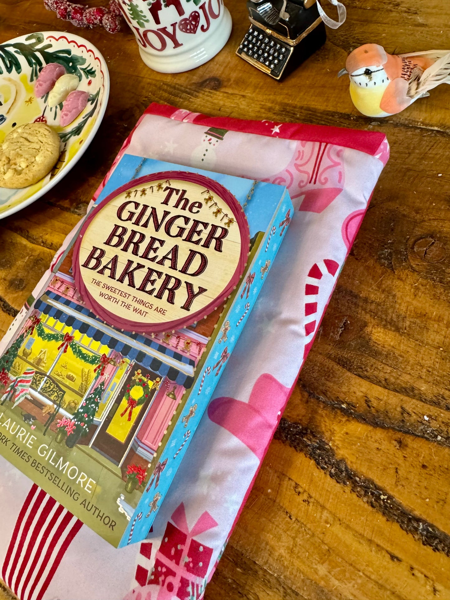 ‘Christmas Cowboy’ book bed