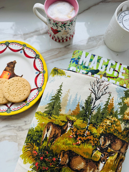 ‘Traitors’ vintage woven cotton large book bed