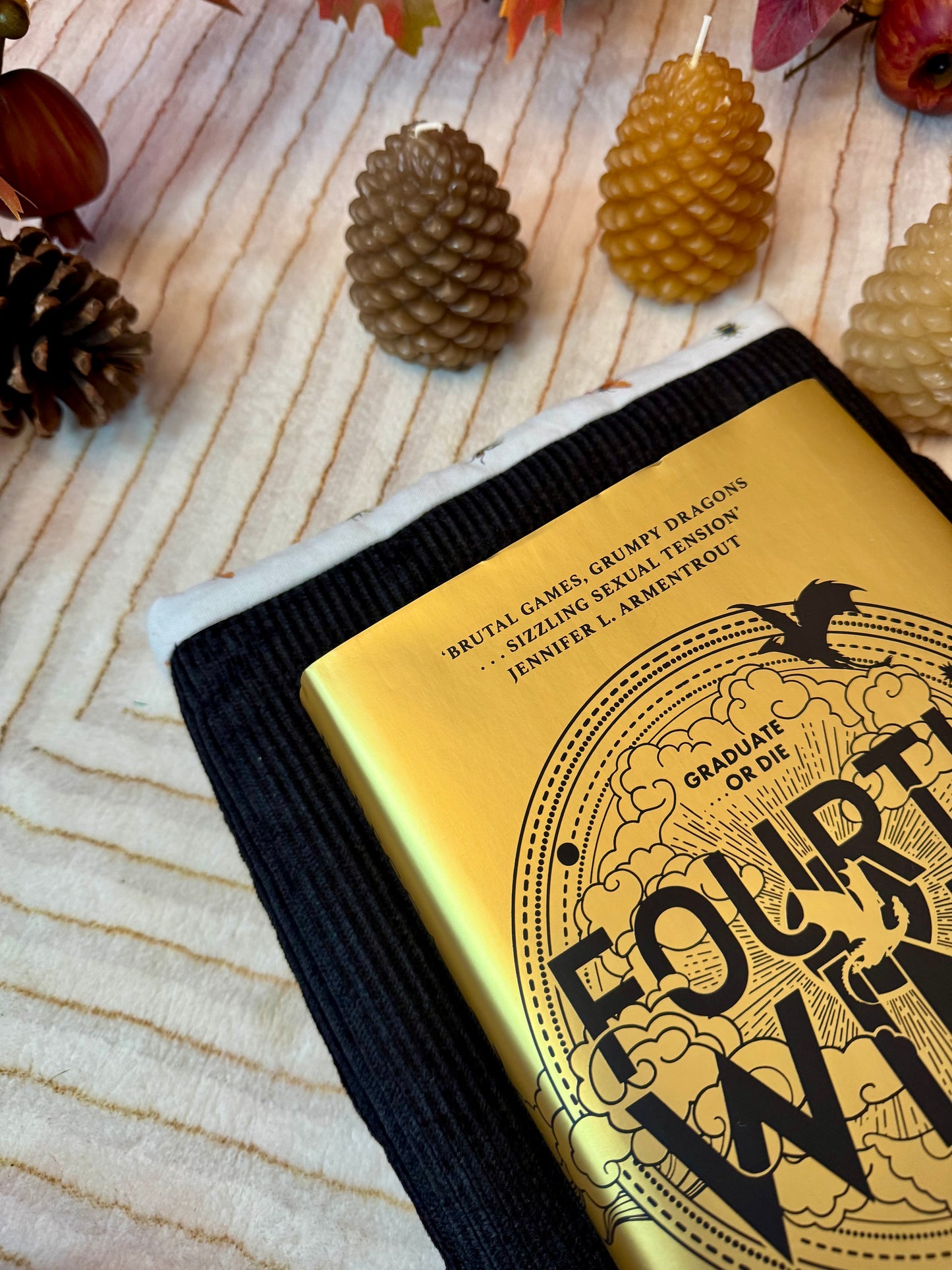 ‘Bugs & Corduroy’ large book bed