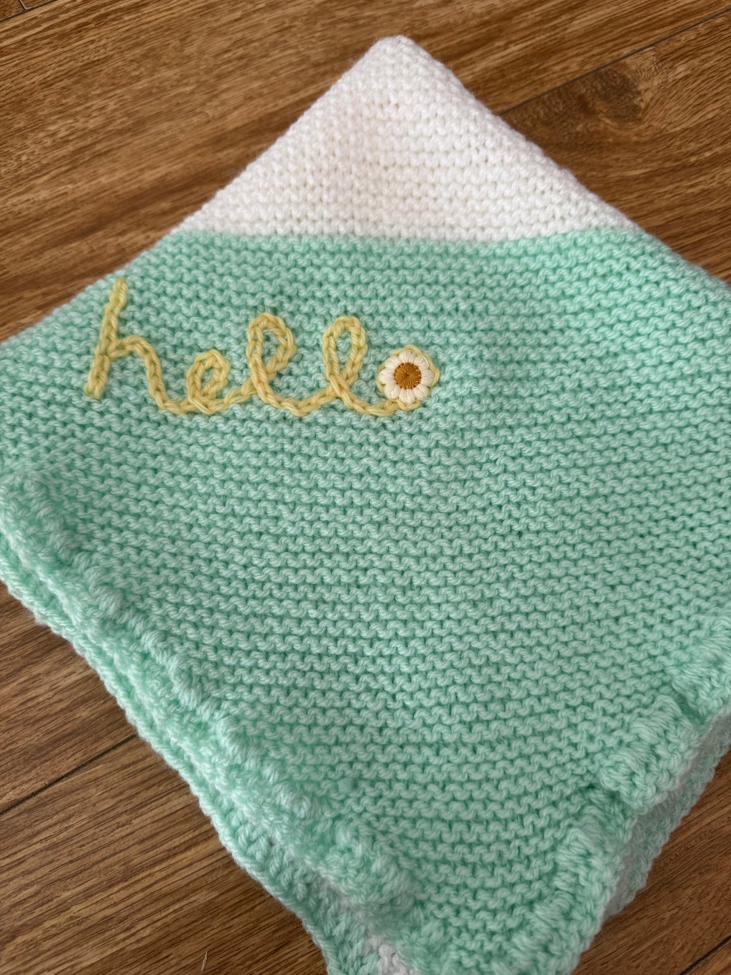 ‘Hello’ blanket