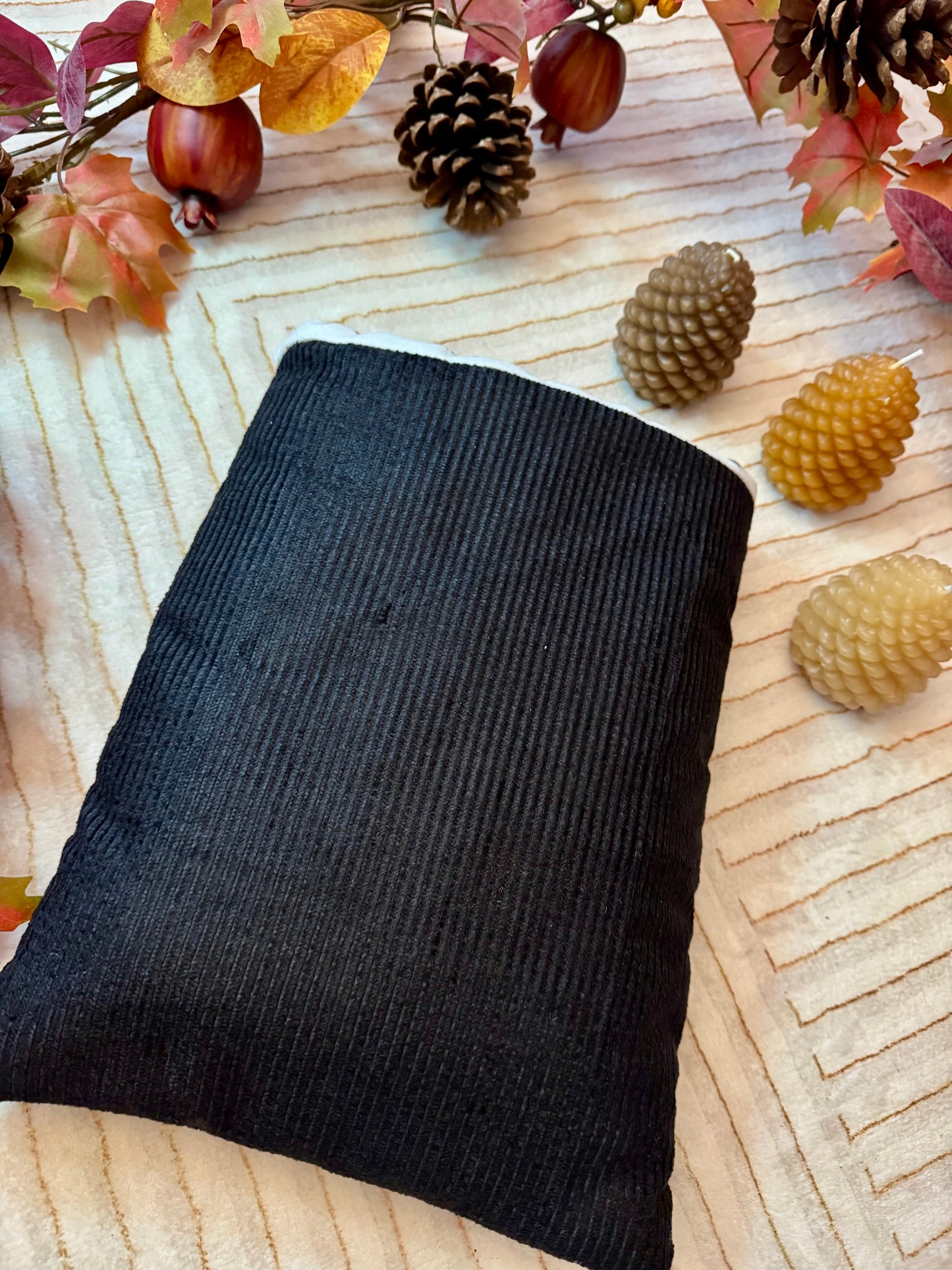 ‘Bugs & Corduroy’ large book bed