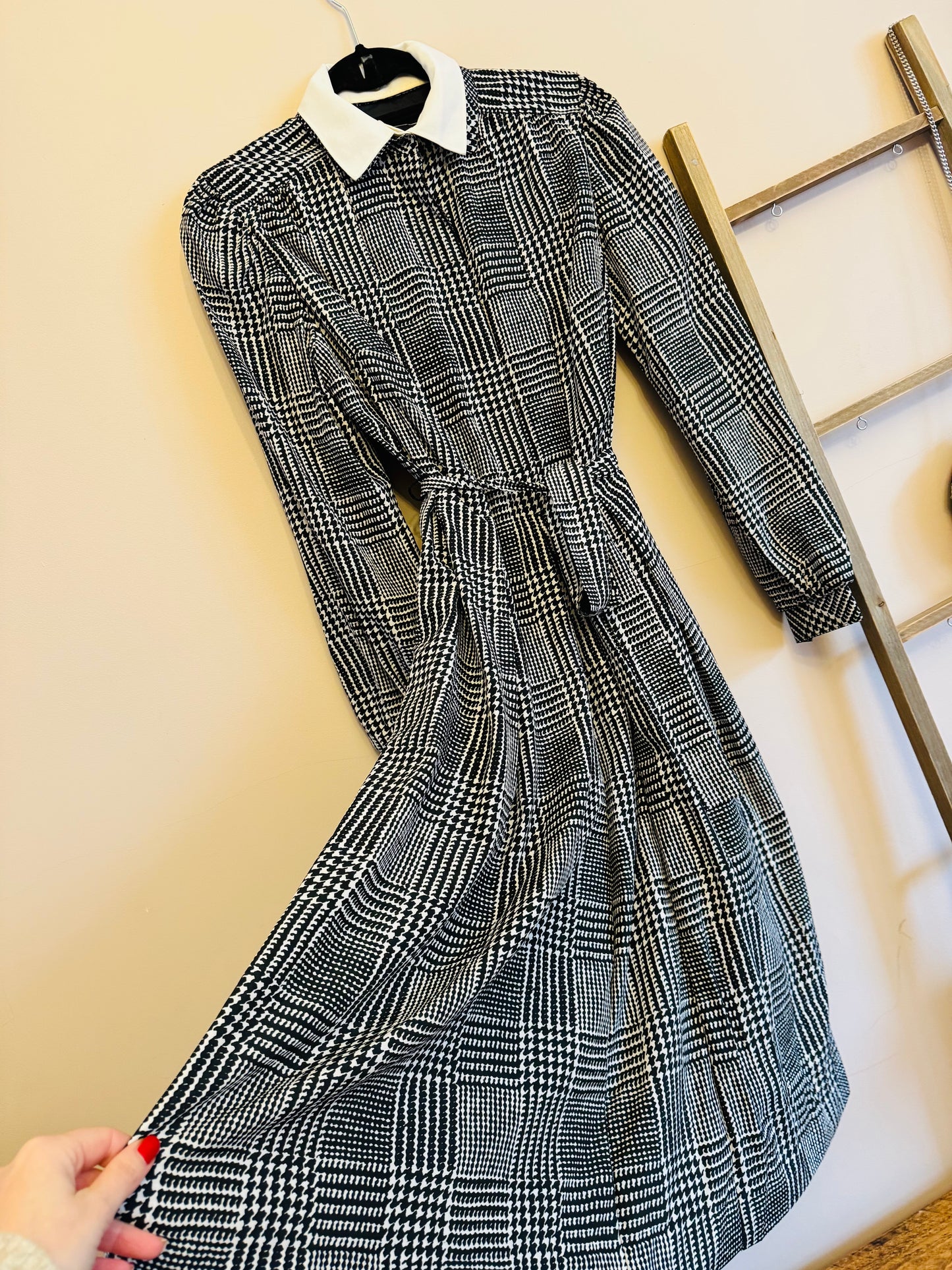 Vintage ‘houndstooth’ dress