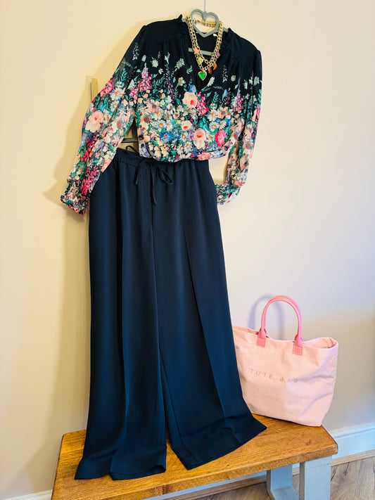 Wide leg navy trousers