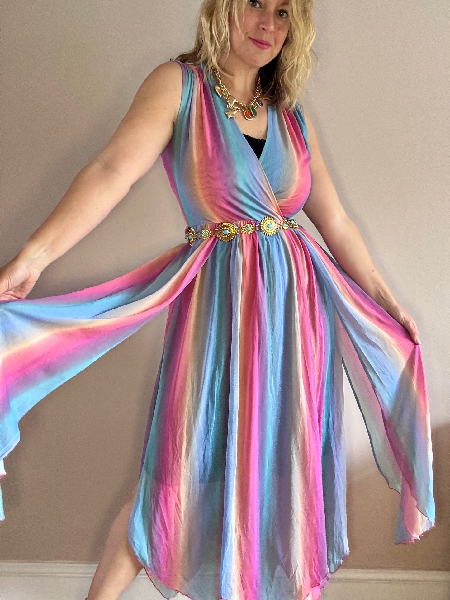Vintage ‘rainbow sash’ dress