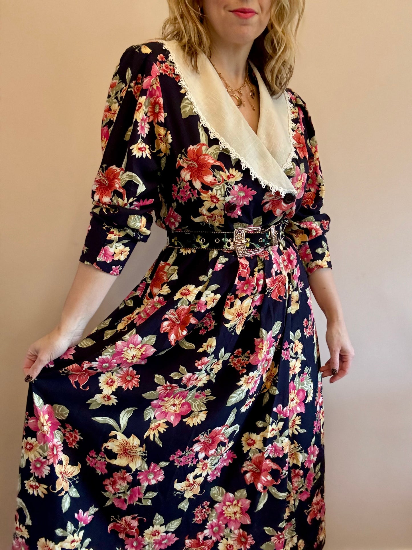 Vintage ‘Southern Lady’ 1980s dress