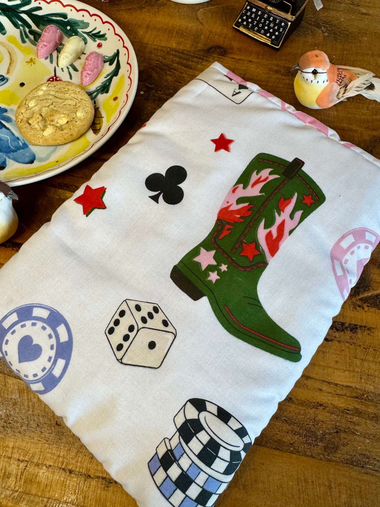 ‘Cowboy Romance’ book bed