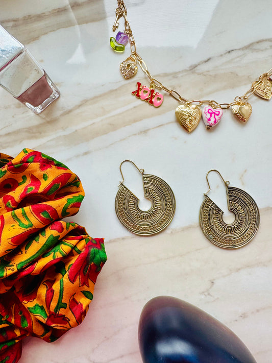 Textured hoop earrings