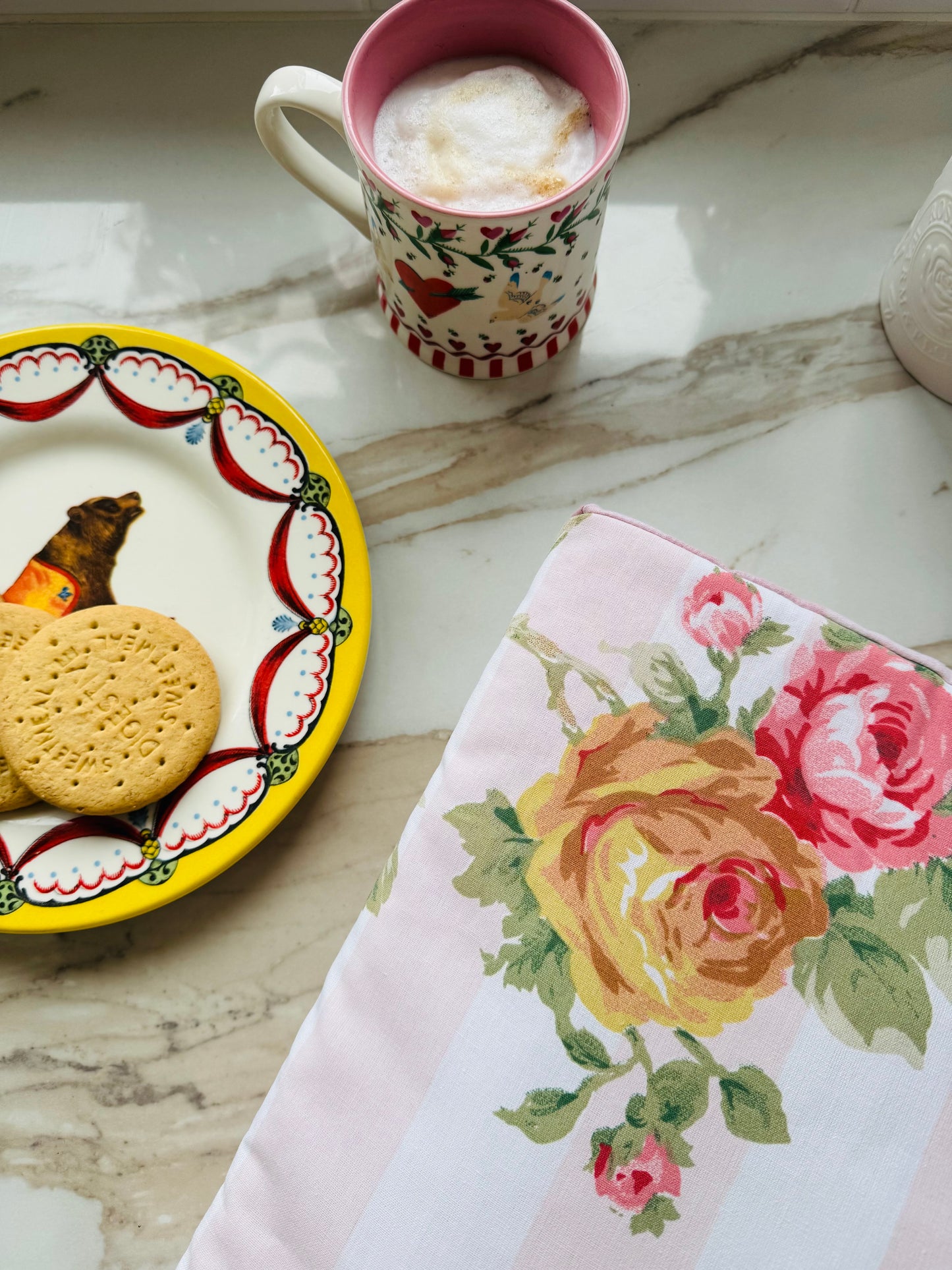 ‘English Rose’ large book bed