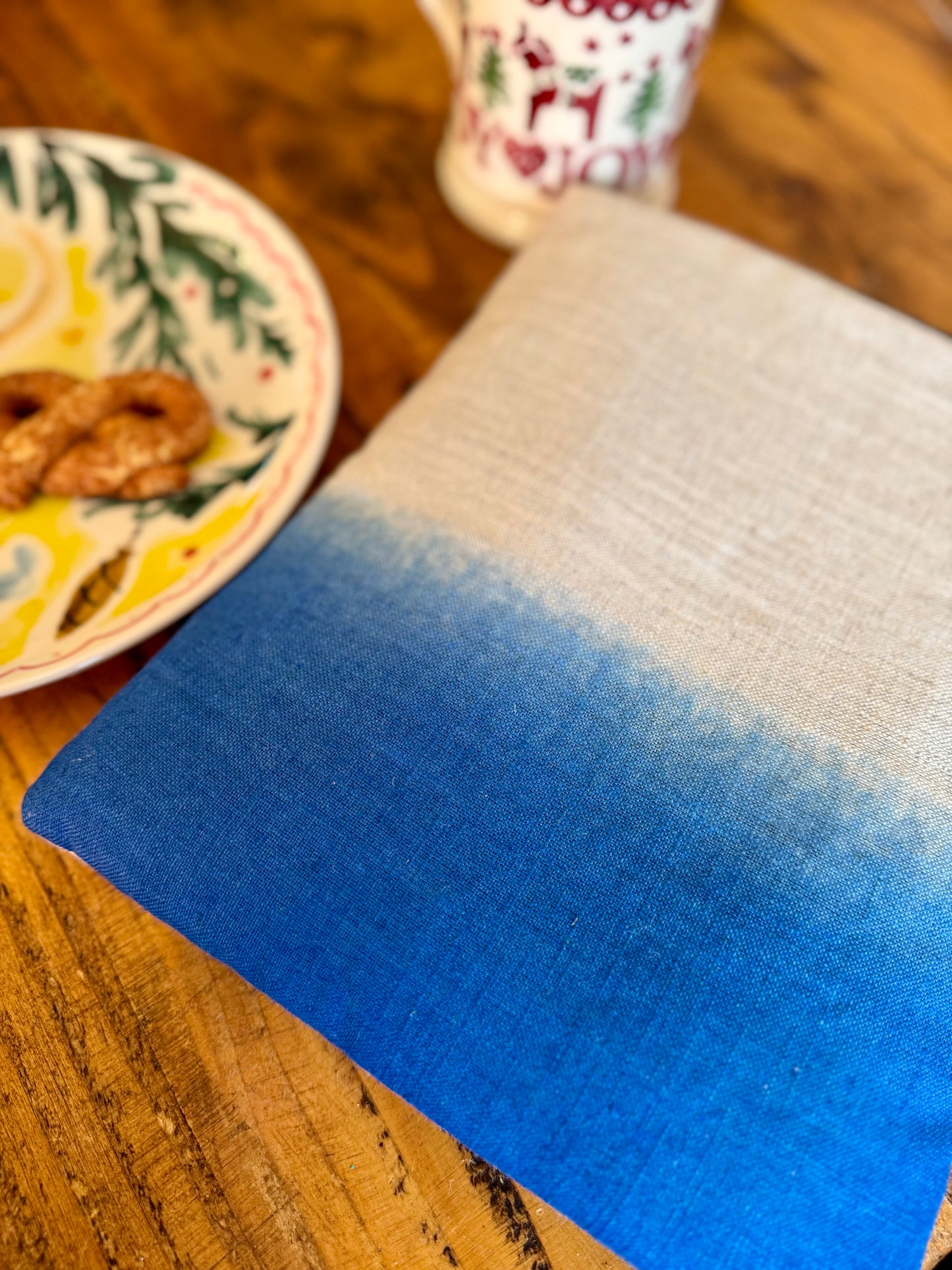 ‘Ombré’ book bed