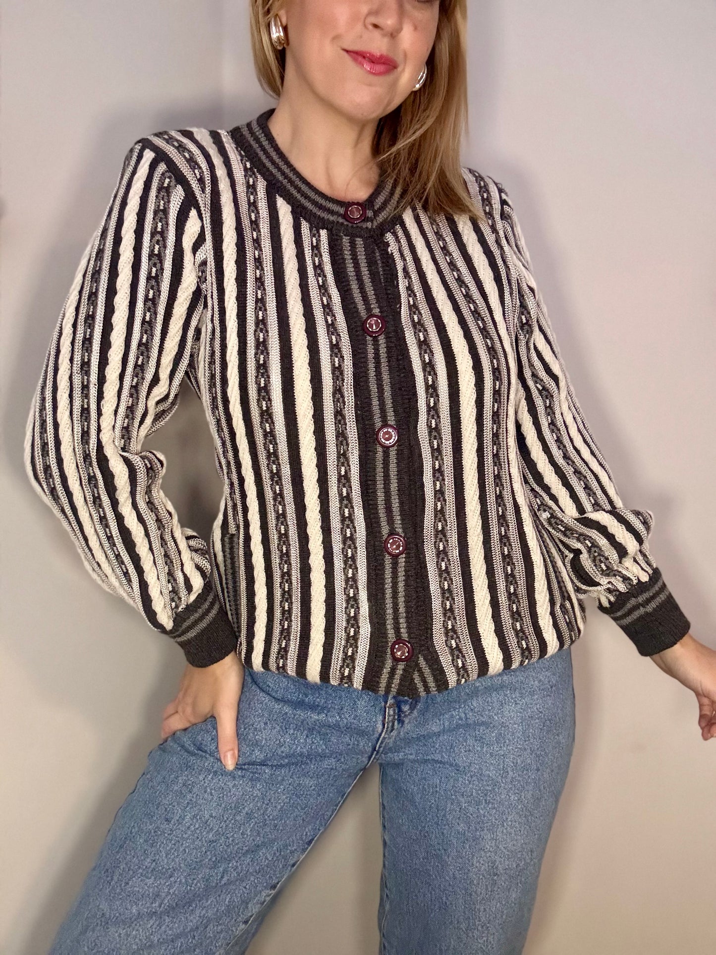 Vintage ‘Rich Lady’ cardigan