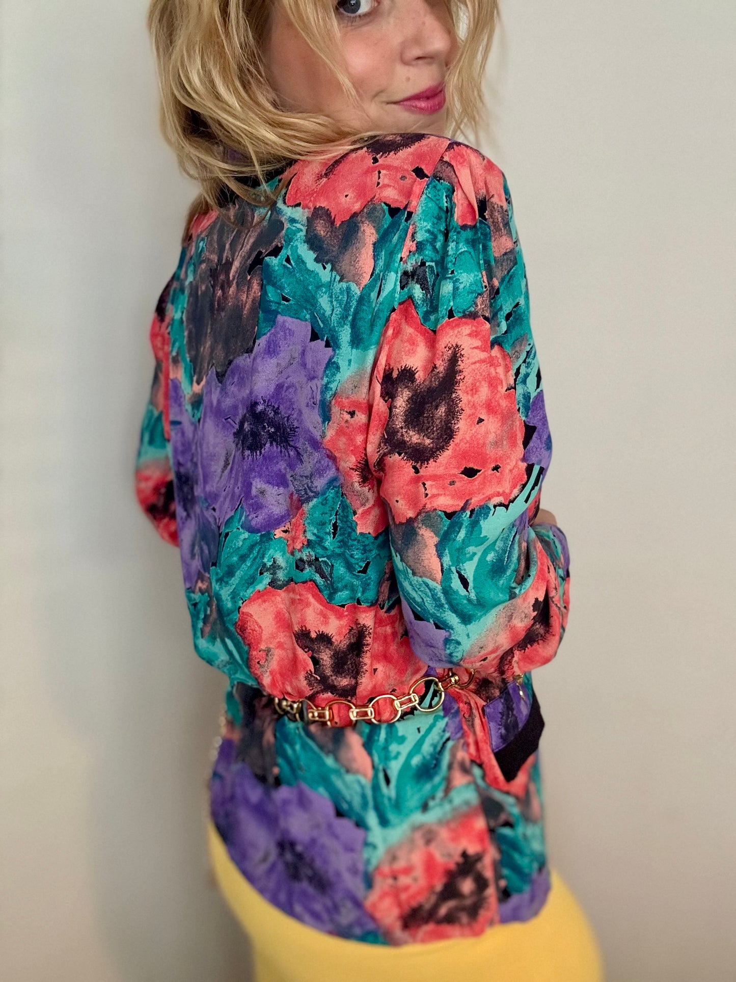 Vintage ‘floral’ blouse