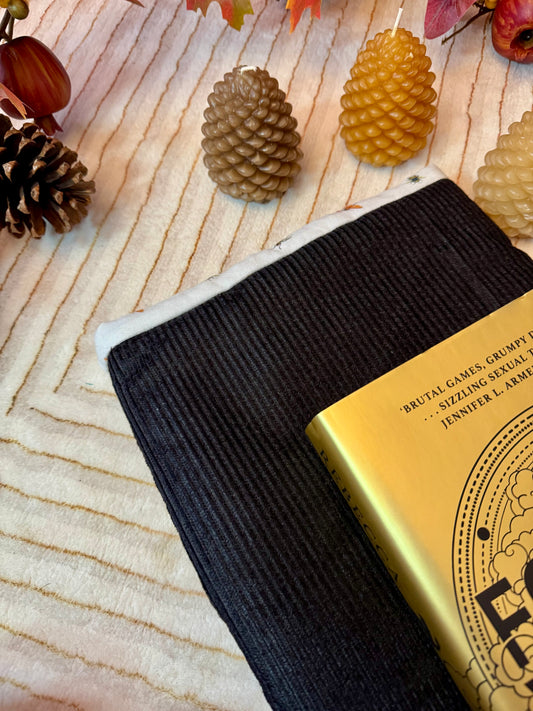 ‘Bugs & Corduroy’ large book bed