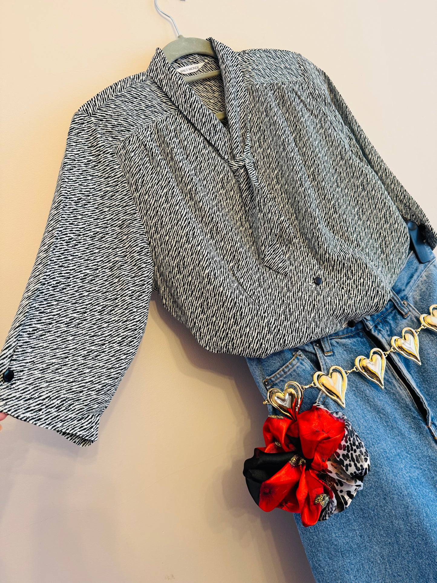 Vintage ‘tie’ blouse