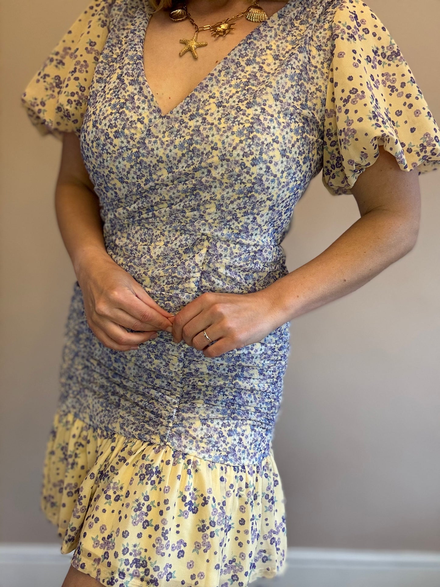 Mini dress
