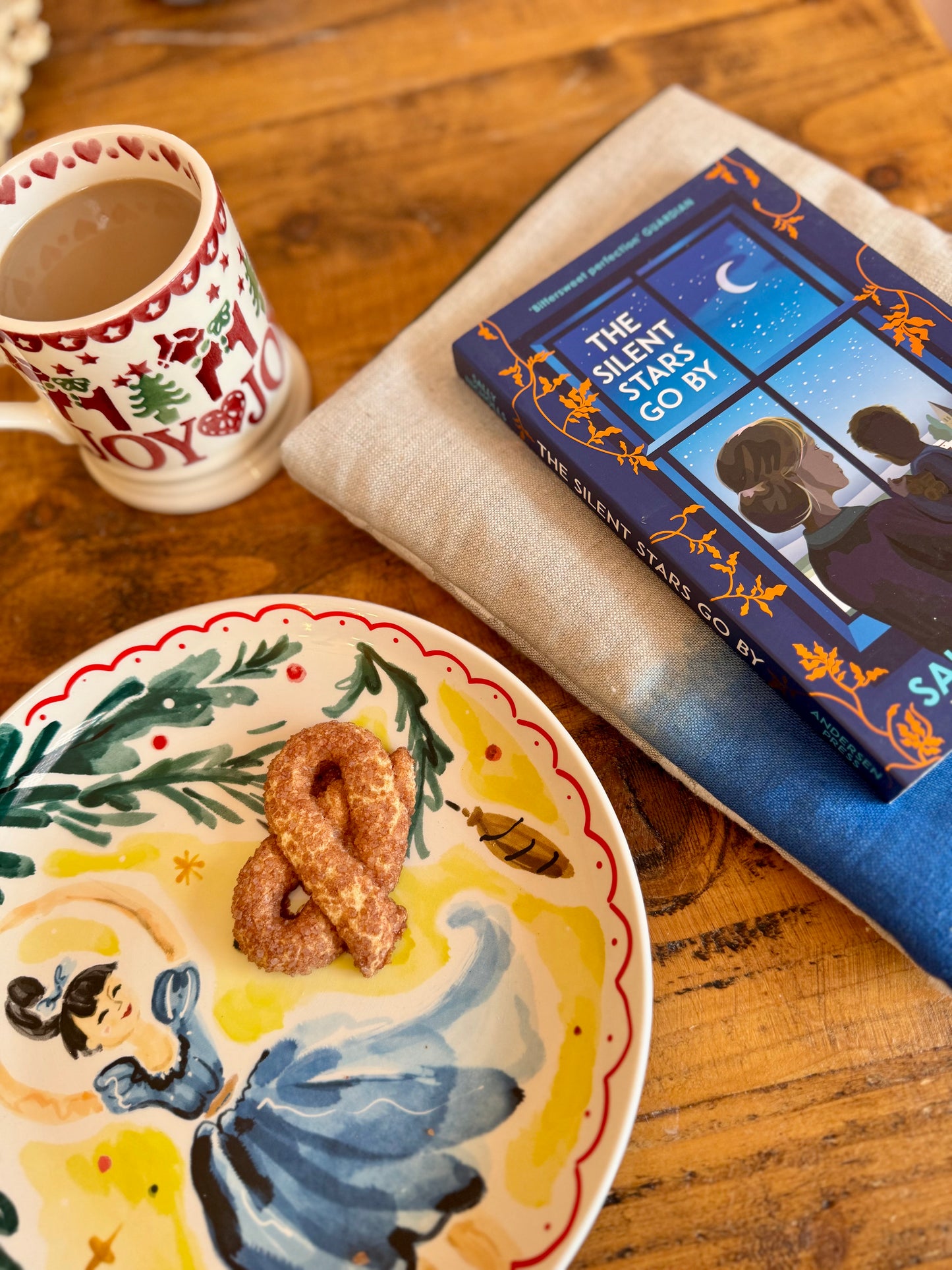 ‘Ombré’ book bed