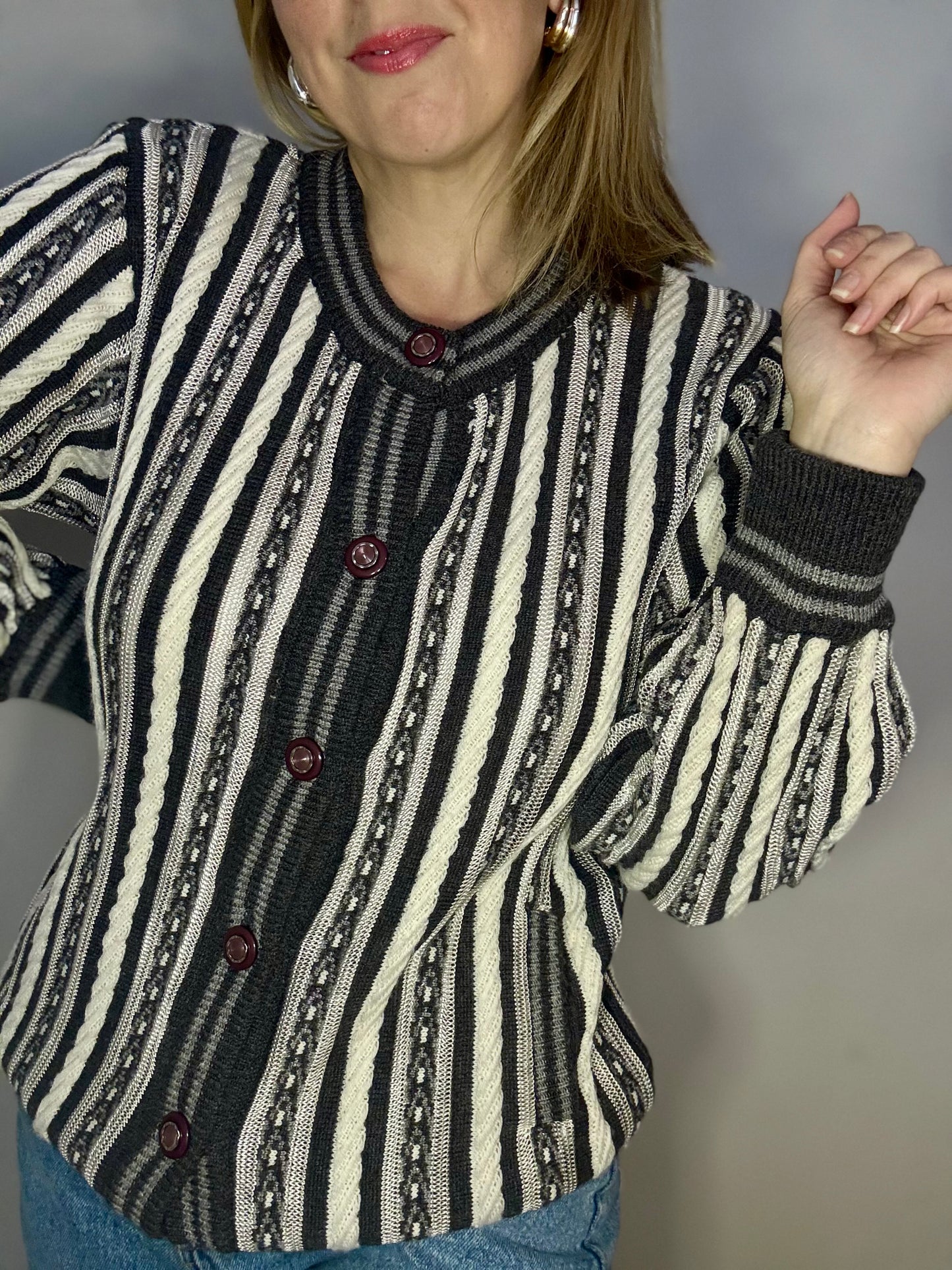 Vintage ‘Rich Lady’ cardigan