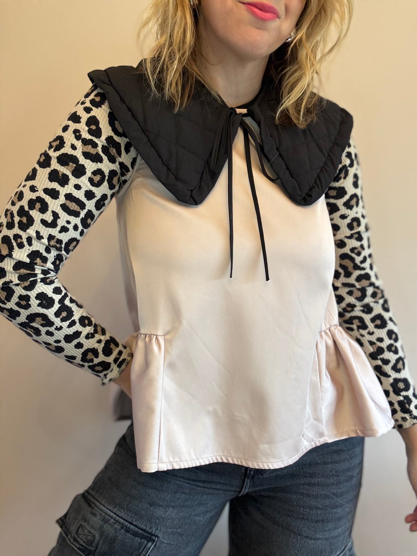 Preloved sleeveless top