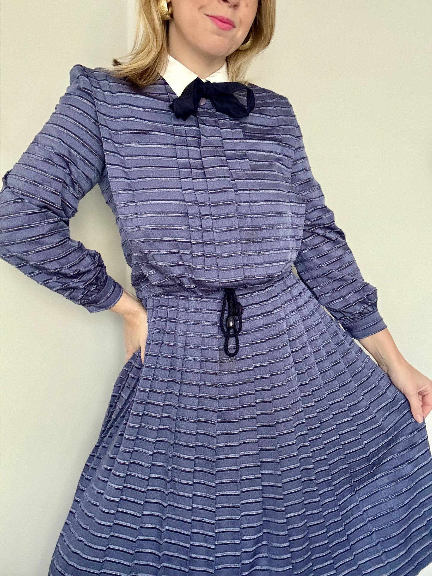 Vintage textured dress