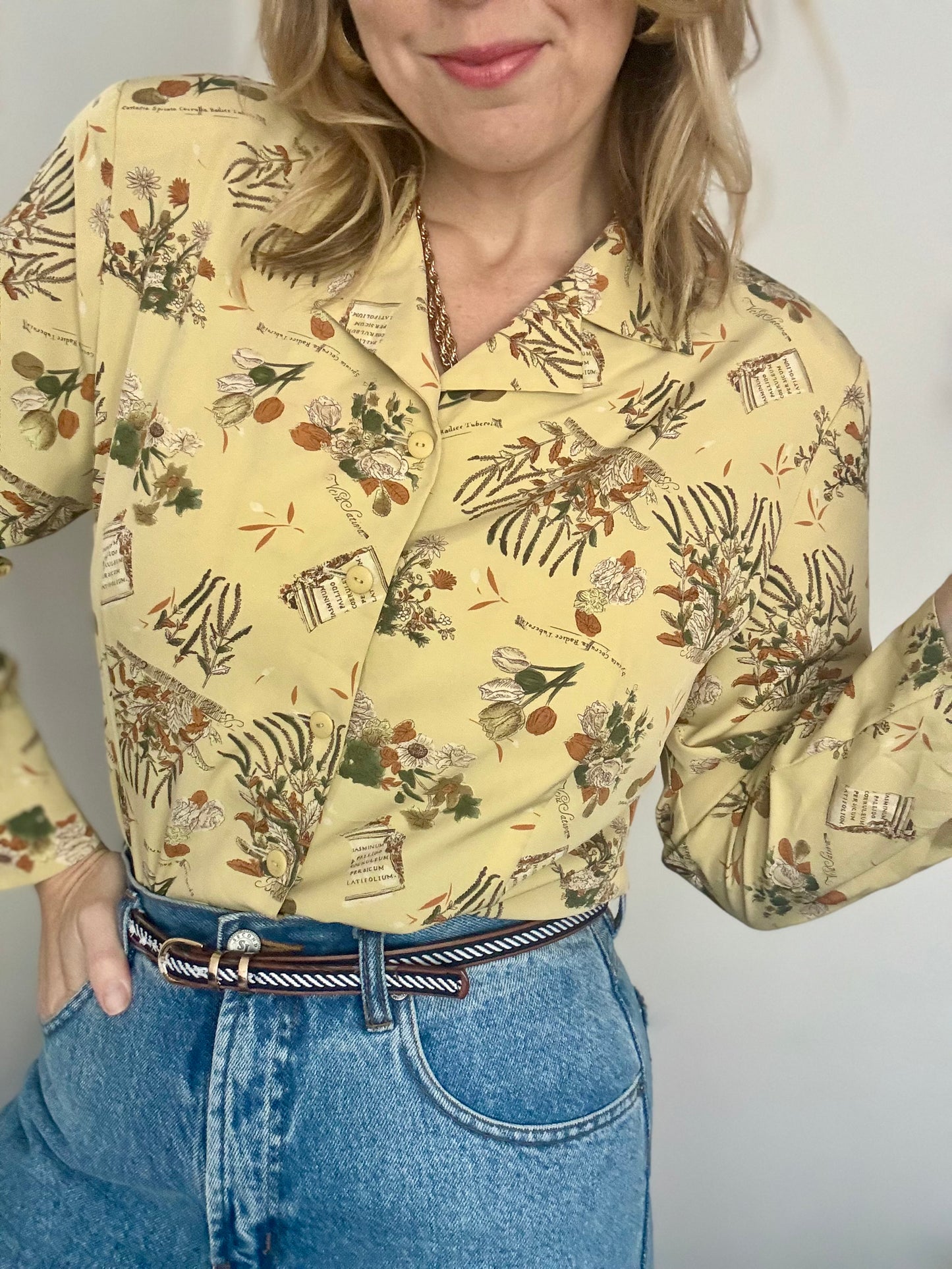 Vintage ‘romantic floral’ blouse