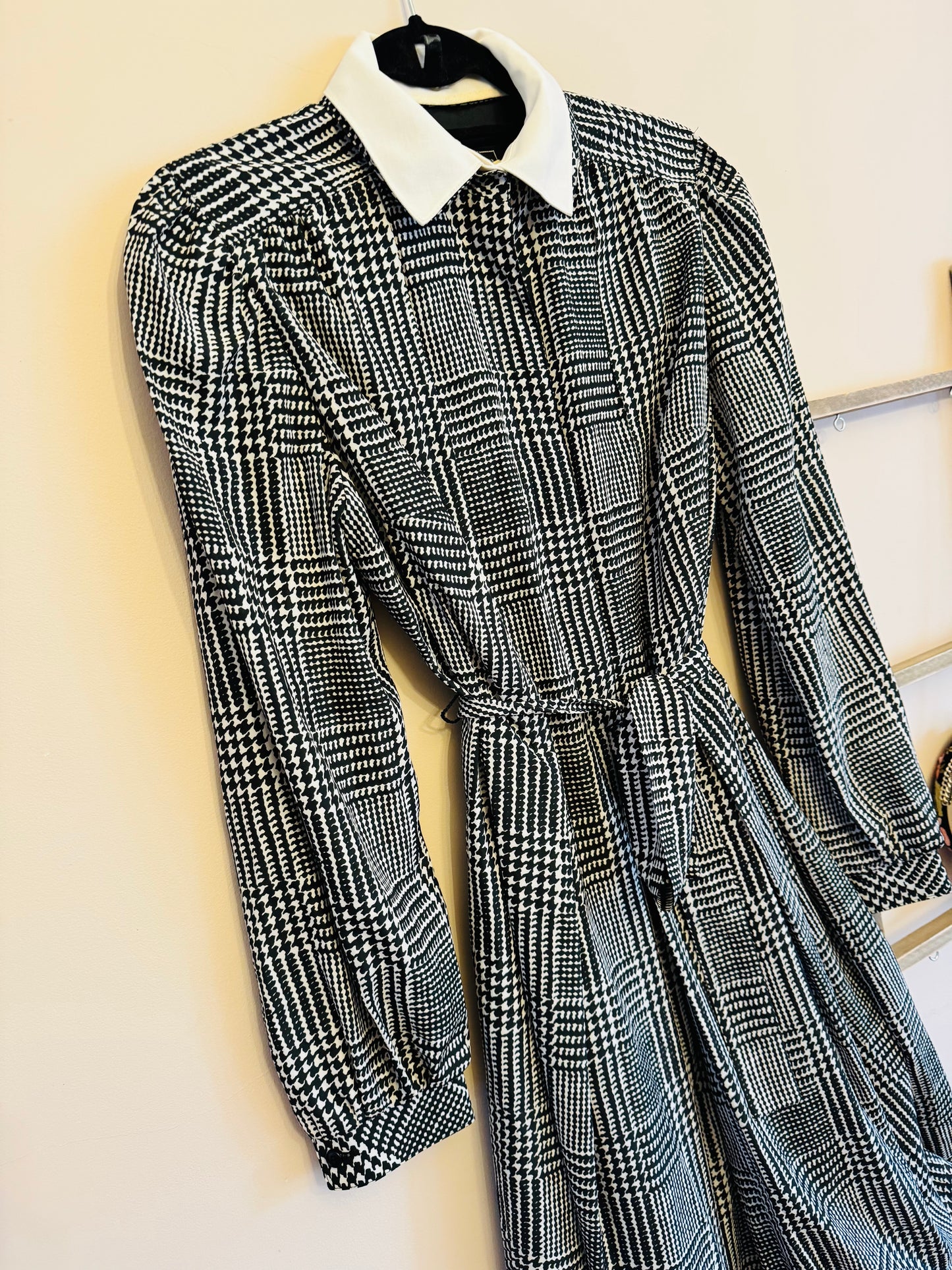 Vintage ‘houndstooth’ dress