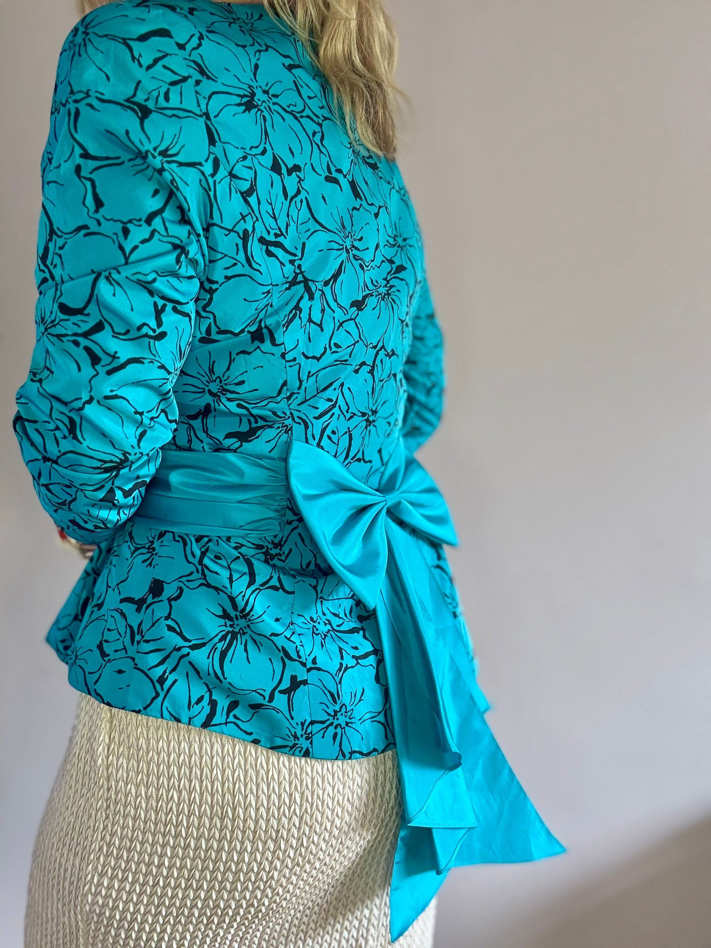 Vintage ‘1980s statement bow’ jacket