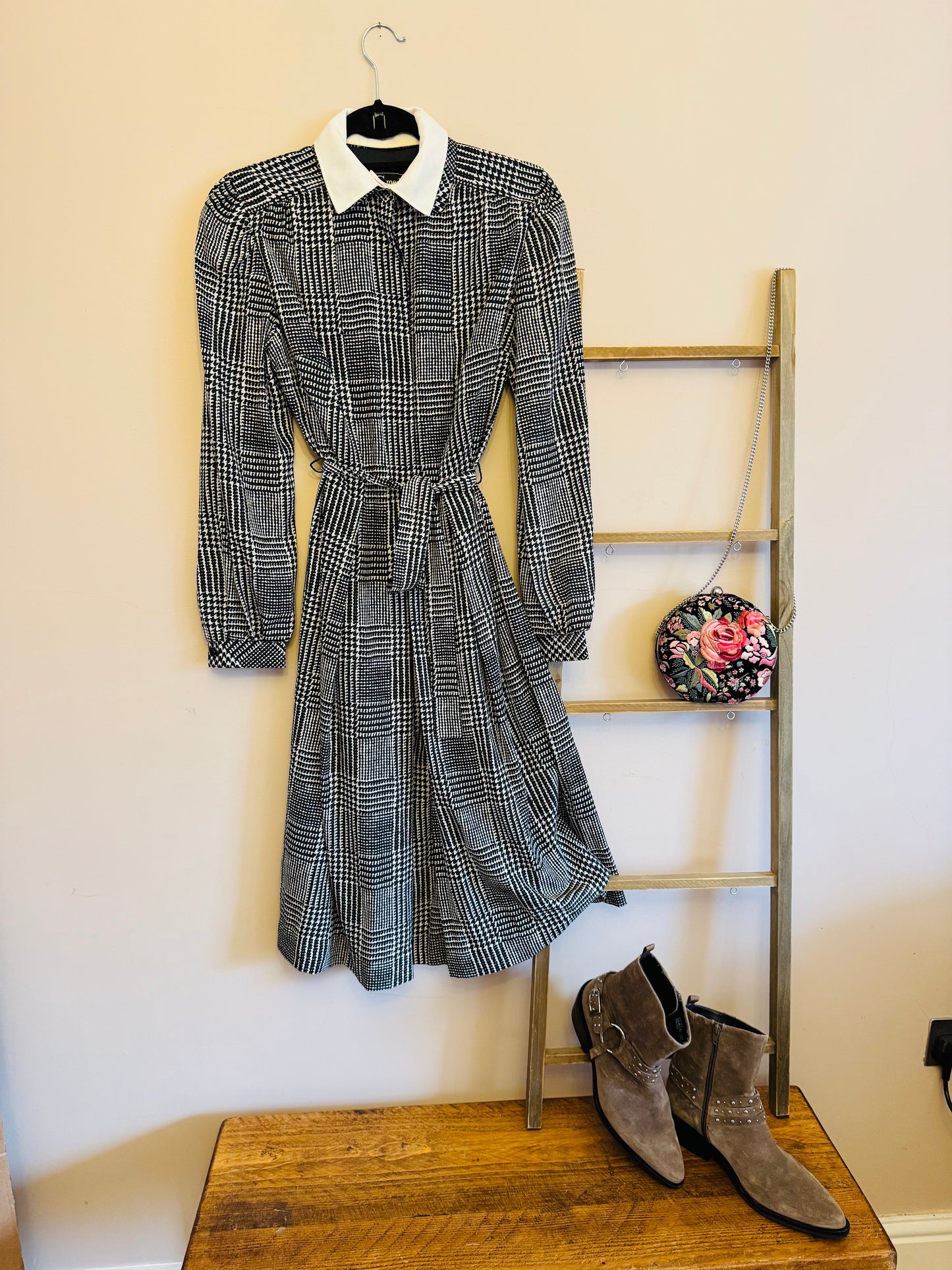 Vintage ‘houndstooth’ dress