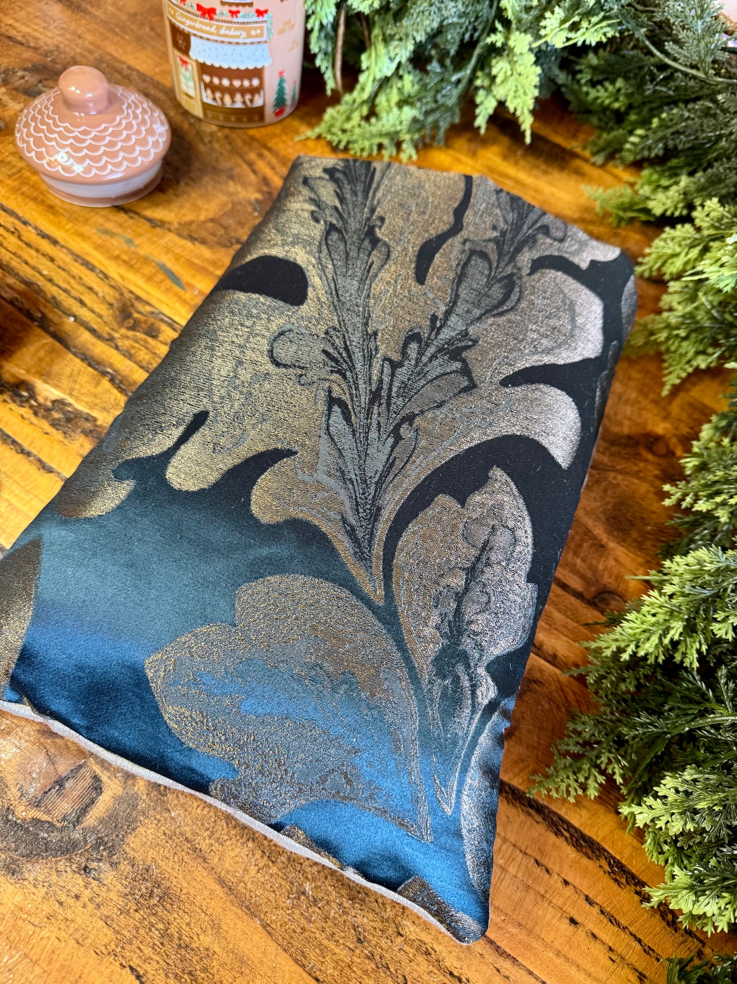 ‘Alchemy’ large book bed