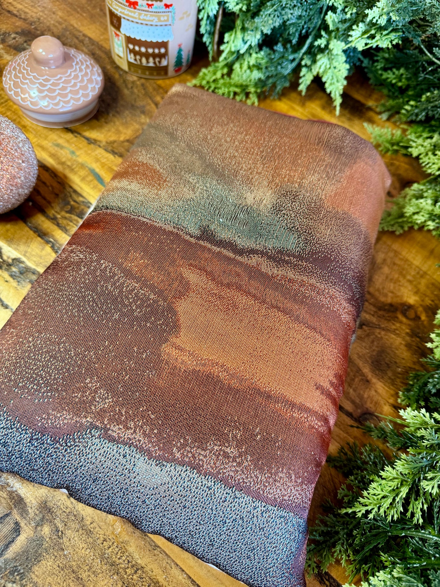 ‘Floral Sahara’ large book bed