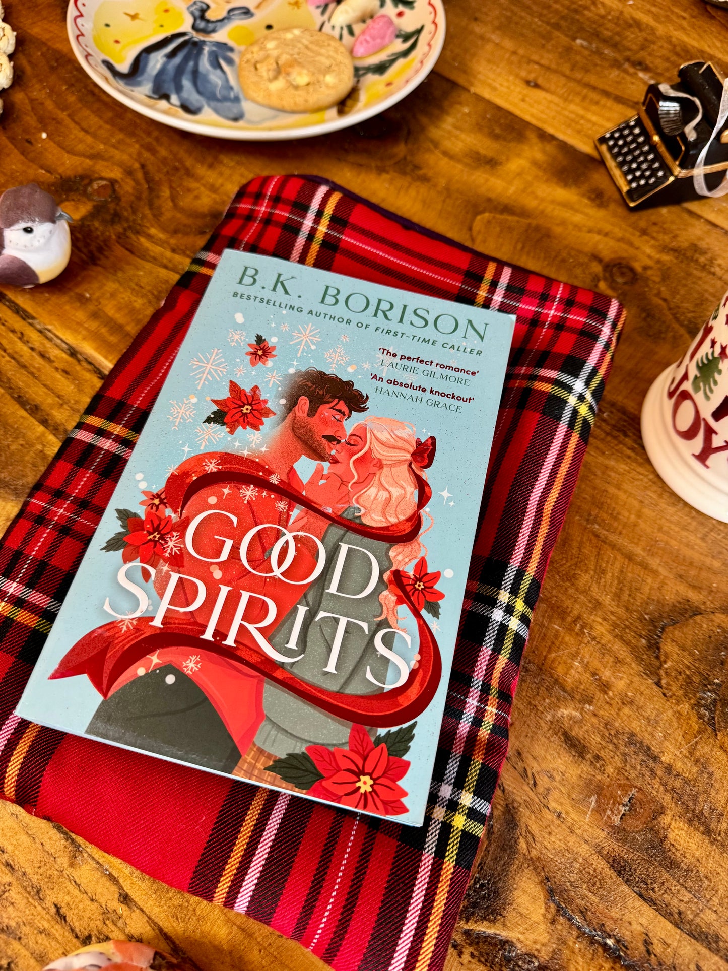 ‘Traditional tartan’ book bed